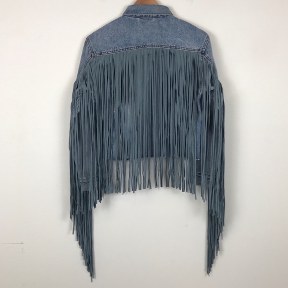 Levi’s Ex Boyfriend Fringe Trucker Jacket - Picture 6 of 8